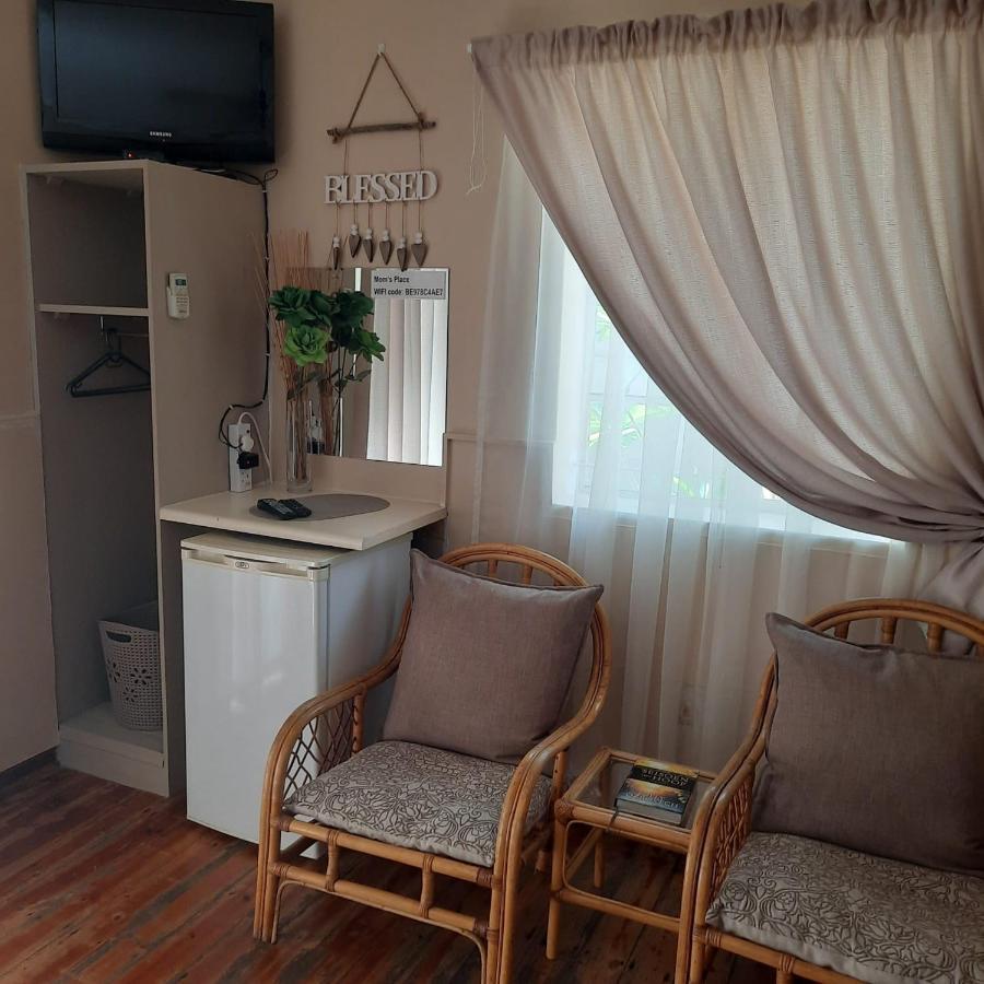 Mom'S Place Upington Ngoại thất bức ảnh