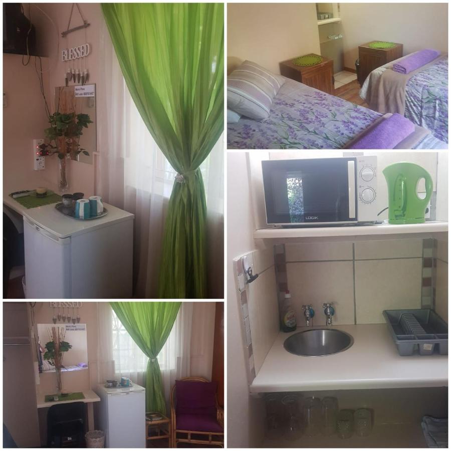 Mom'S Place Upington Ngoại thất bức ảnh